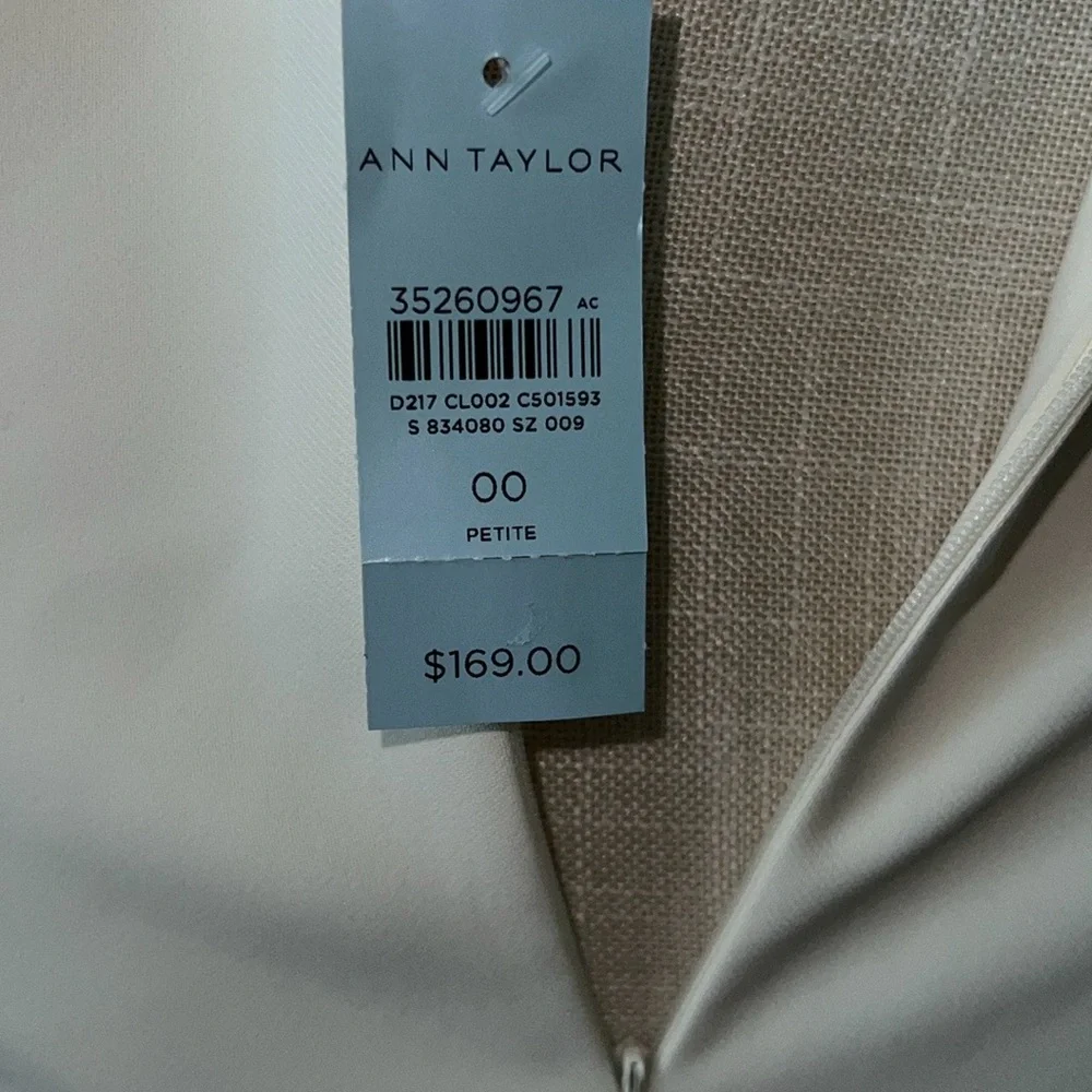 NWT ✨Ann Taylor White Midi Dress with Black Floral Motif Size 00 Petite - Picture 3 of 7